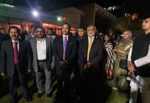 அபுதாபியில் நடந்த 75வது இந்திய குடியரசு தின சிறப்பு நிகழ்ச்சி